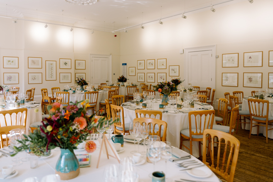 Romantic Kew Gardens Wildflower Wedding